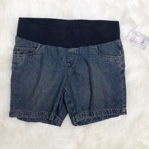 NWT Duo Maternity shorts